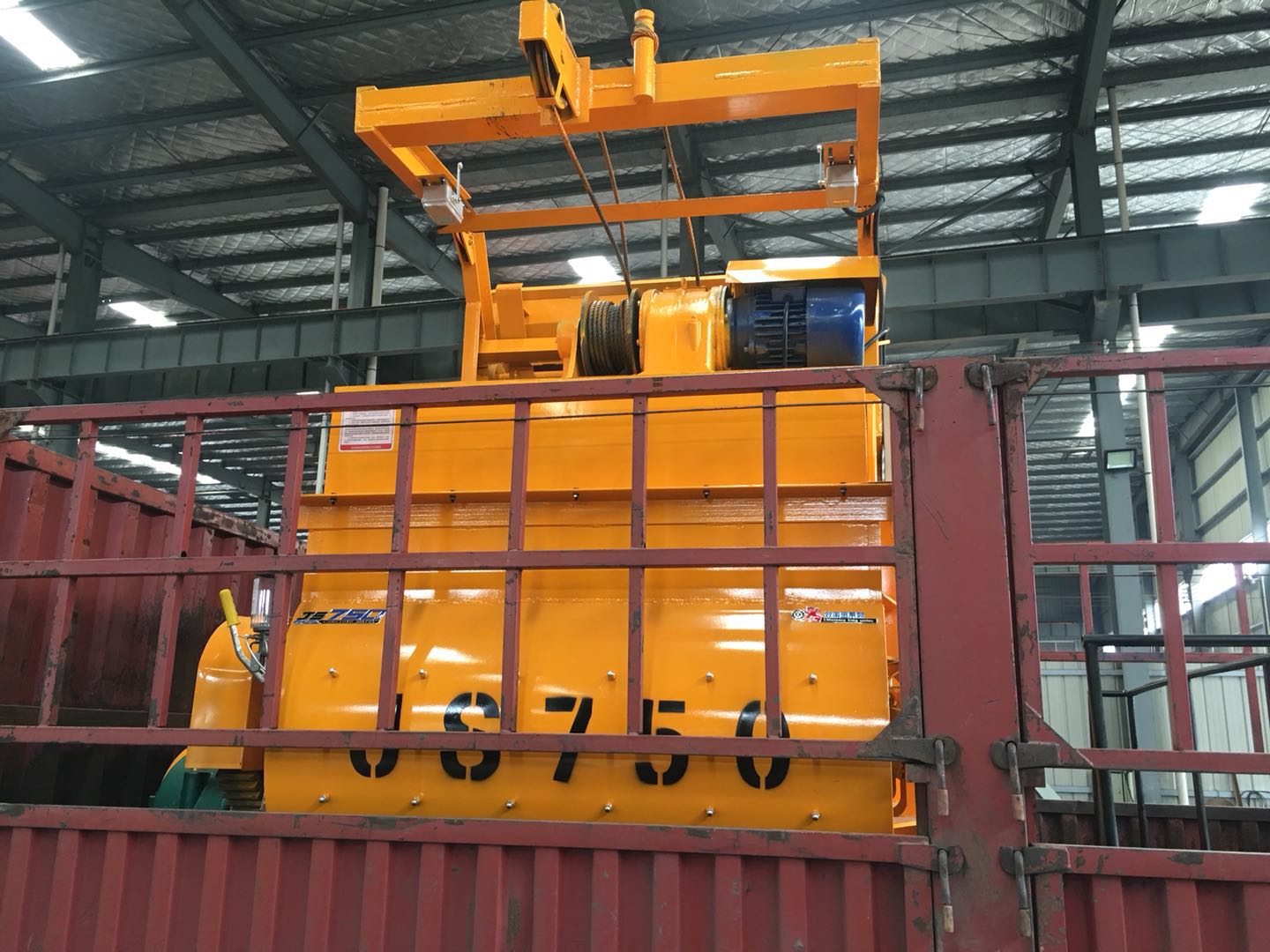 JS750強(qiáng)制式混凝土攪拌機(jī)試機(jī)達(dá)標(biāo)，發(fā)貨西安